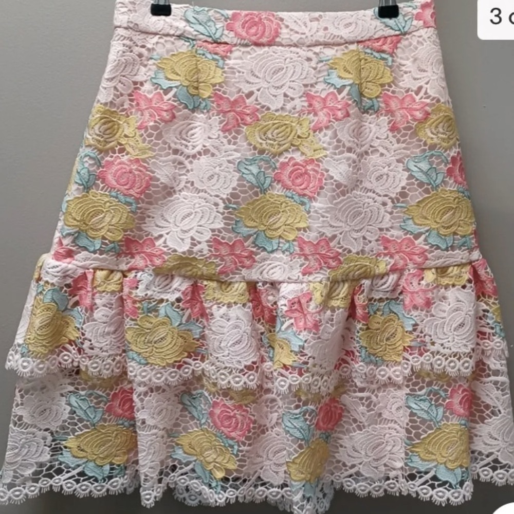 Anthropologie Gardina Lace Floral Skirt By Hutch Size Small NWT Pink Yellow blue - Picture 3 of 8